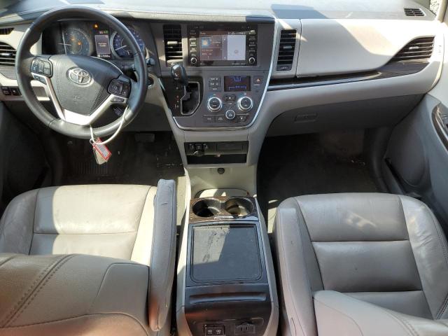 5TDYZ3DC6JS923578 - 2018 TOYOTA SIENNA XLE Чорний фото 8