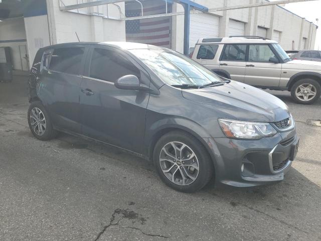 1G1JD6SB5H4170927 - 2017 CHEVROLET SONIC LT 石墨色 照片 4