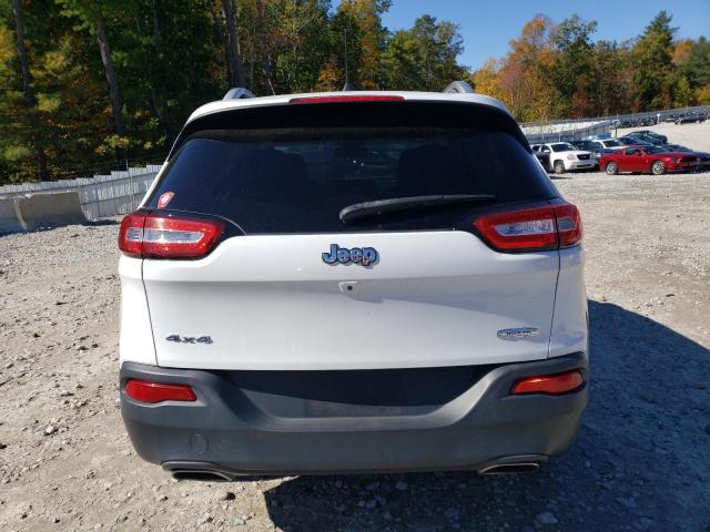 1C4PJMCS5HW579771 - 2017 JEEP CHEROKEE LATITUDE WHITE photo 6