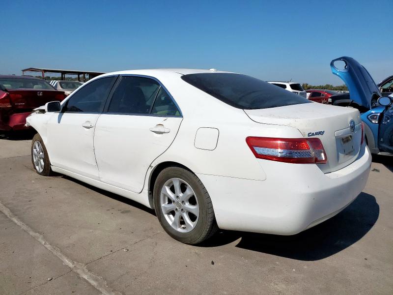 4T4BF3EK2BR218926 - 2011 TOYOTA CAMRY BASE WHITE photo 2