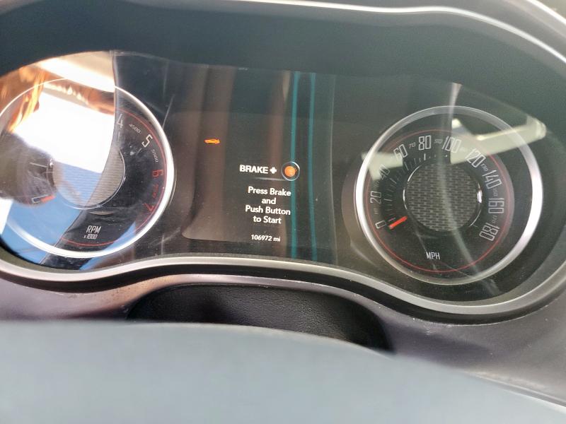 2C3CDZFJ5KH574117 - 2019 DODGE CHALLENGER R/T SCAT PACK WHITE photo 9