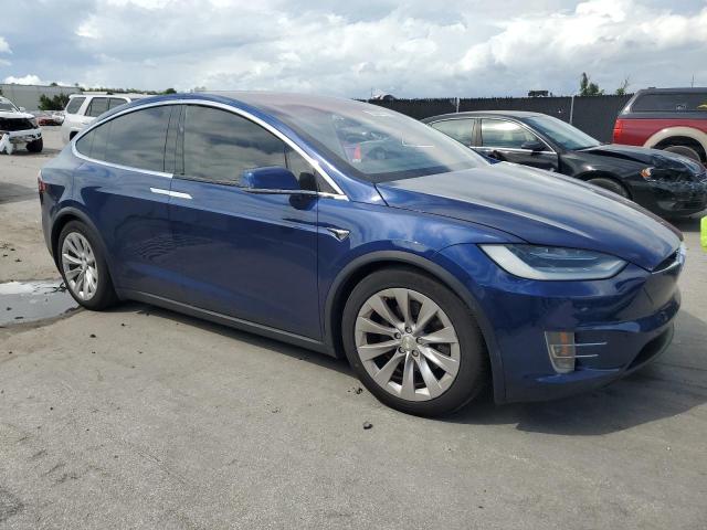 5YJXCBE28KF151653 - 2019 TESLA MODEL X ლურჯი ფოტო 4