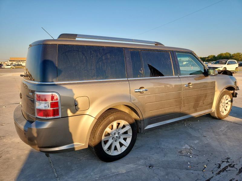 2FMGK5CC6CBD05643 - 2012 FORD FLEX SEL BROWN photo 3