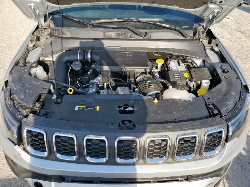 3C4NJDBN5ST527637 - 2025 JEEP COMPASS LATITUDE Argent photo 12
