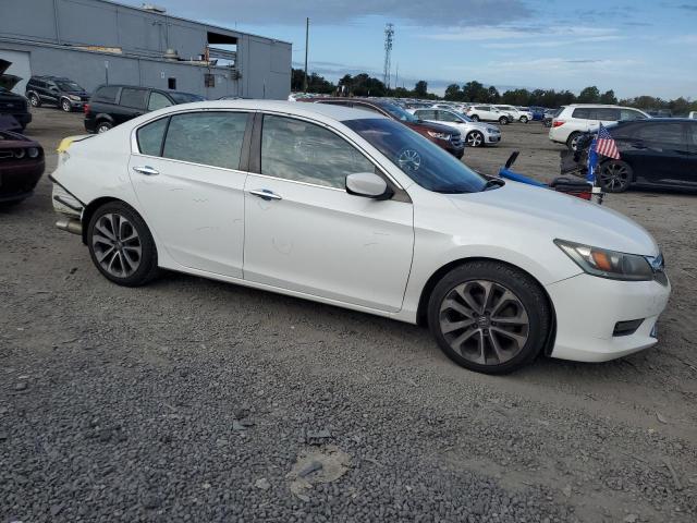 1HGCR2F52FA124843 - 2015 HONDA ACCORD SPORT 白色 照片 4