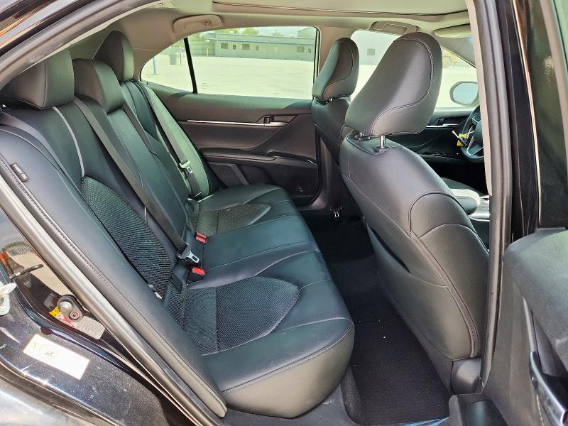 4T1B61HK2JU153343 - 2018 TOYOTA CAMRY XSE შავი ფოტო 10