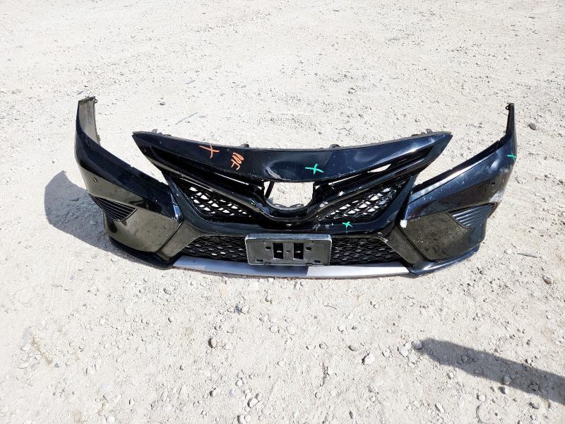 4T1B61HK2JU153343 - 2018 TOYOTA CAMRY XSE შავი ფოტო 12