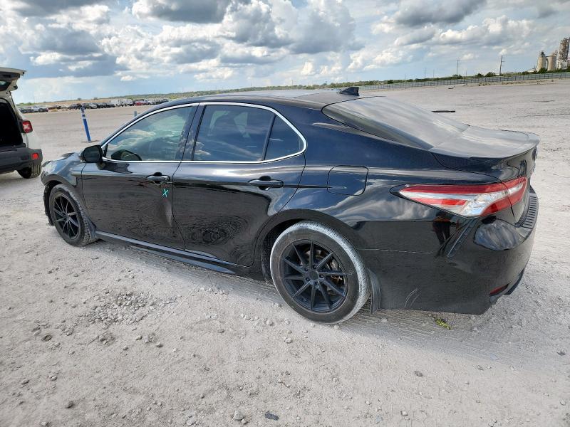 4T1B61HK2JU153343 - 2018 TOYOTA CAMRY XSE შავი ფოტო 2