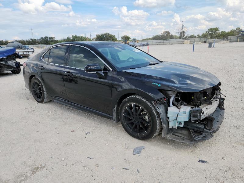 4T1B61HK2JU153343 - 2018 TOYOTA CAMRY XSE შავი ფოტო 4