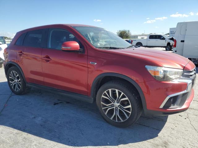 JA4AP4AU5KU011428 - 2019 MITSUBISHI OUTLANDER SE RED photo 4