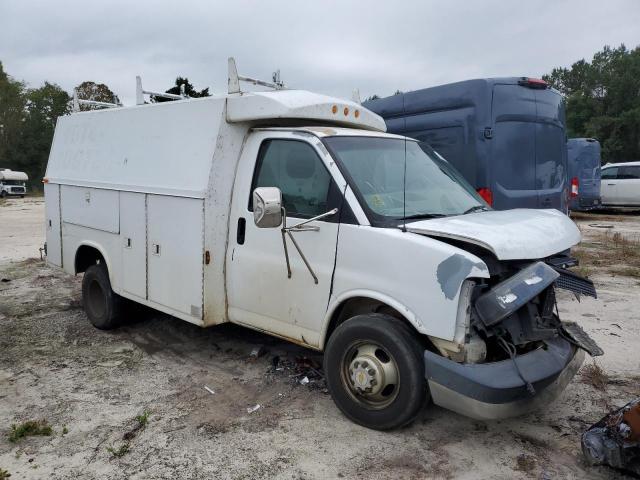 1GBJG31U831197716 - 2003 CHEVROLET EXPRESS G3 白色 照片 4