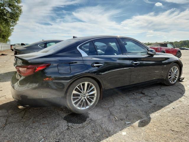 JN1EV7AP4JM354838 - 2018 INFINITI Q50 LUXE BLACK photo 3