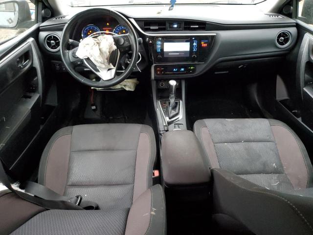 2T1BURHE9JC993507 - 2018 TOYOTA COROLLA L CHARCOAL photo 8