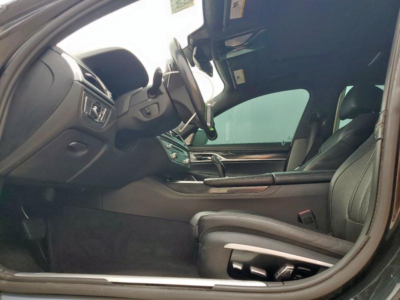 WBA7F0C50GGL99768 - 2016 BMW 750 I BLACK photo 7