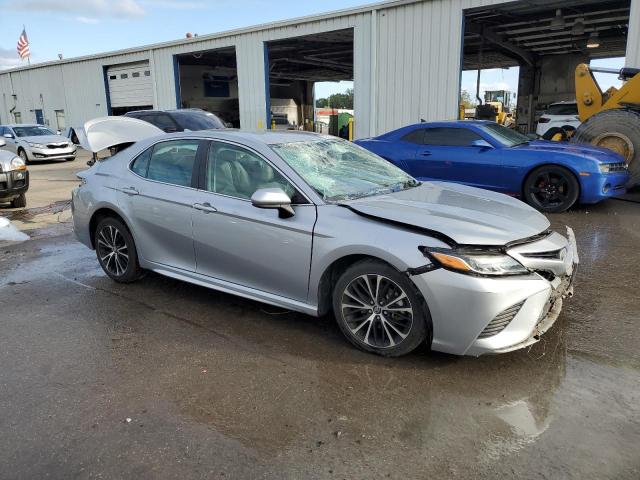 4T1B11HK4KU168054 - 2019 TOYOTA CAMRY L SILVER photo 4