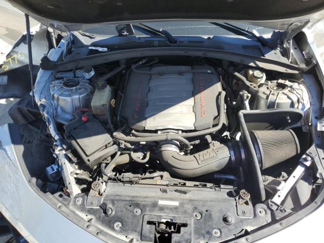 1G1FG1R77J0110128 - 2018 CHEVROLET CAMARO SS Күміс фото 11