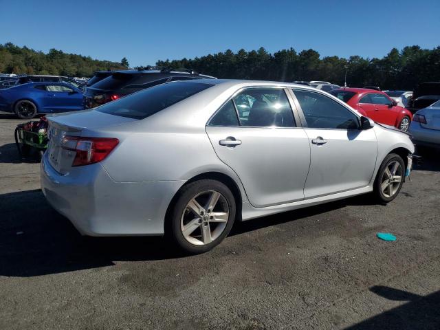 4T1BF1FK3EU338431 - 2014 TOYOTA CAMRY L SILVER photo 3