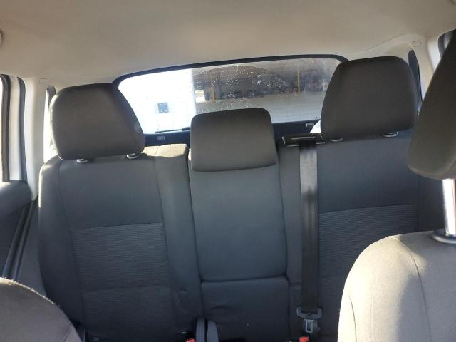 WVGAV3AX7EW521560 - 2014 VOLKSWAGEN TIGUAN S SILVER photo 10