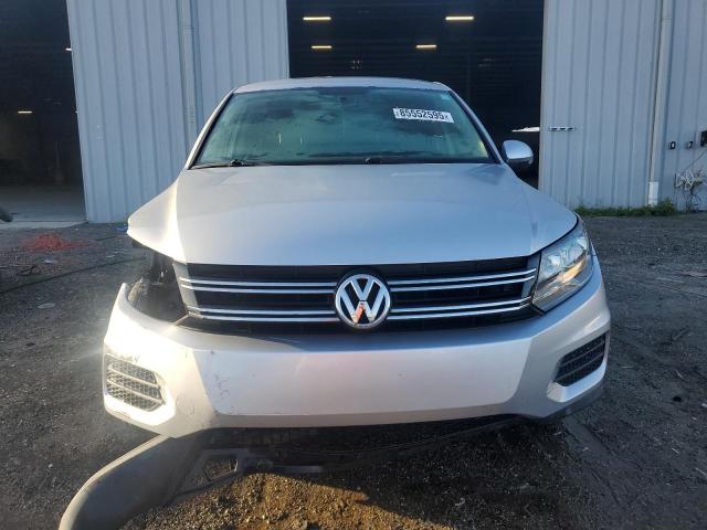 WVGAV3AX7EW521560 - 2014 VOLKSWAGEN TIGUAN S SILVER photo 5