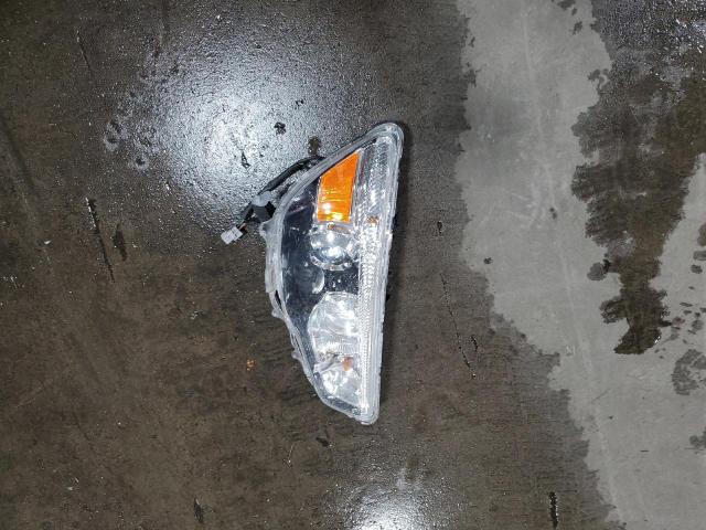 JA4AP3AU6HZ042659 - 2017 MITSUBISHI OUTLANDER ES SILVER photo 13