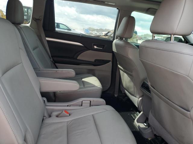 5TDJZRFH3KS564222 - 2019 TOYOTA HIGHLANDER SE 白色 照片 11