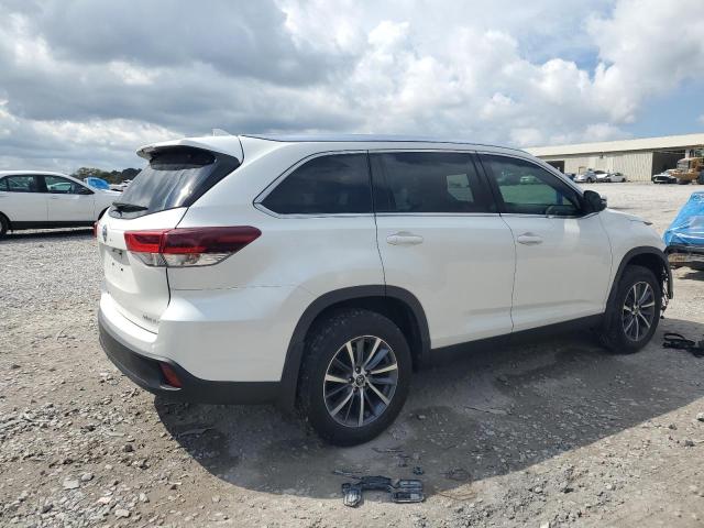 5TDJZRFH3KS564222 - 2019 TOYOTA HIGHLANDER SE 白色 照片 3