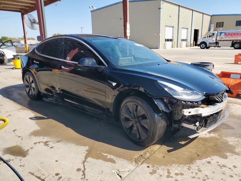 5YJ3E1EA2JF050925 - 2018 TESLA MODEL 3 黑色 照片 4
