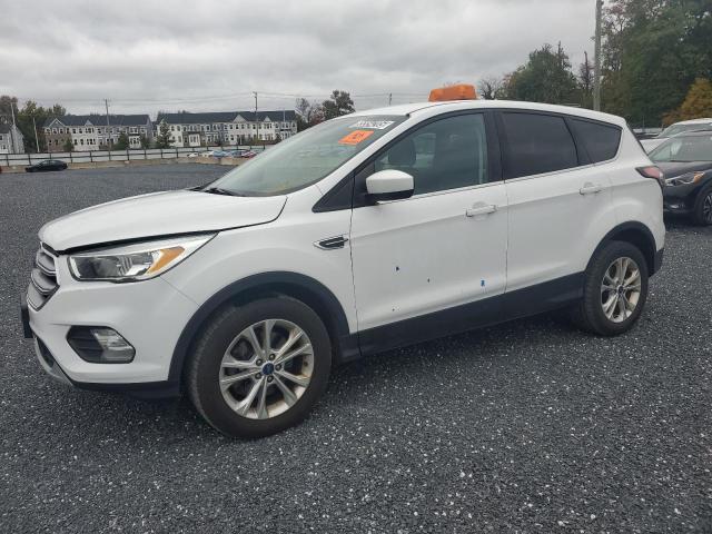 2017 FORD ESCAPE SE, 