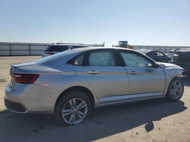 3VW7M7BU0RM083870 - 2024 VOLKSWAGEN JETTA SE SILVER photo 3