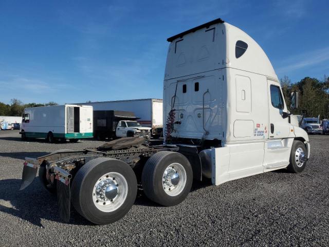 3AKGGLDR8GSGZ9942 - 2016 FREIGHTLINER CASCADIA 1 Biały zdjęcie 4