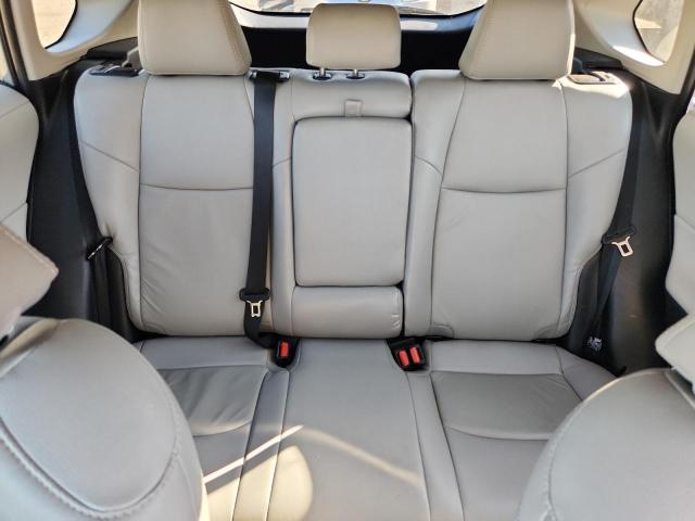 2T3W1RFV7NW192583 - 2022 TOYOTA RAV4 XLE WHITE photo 10