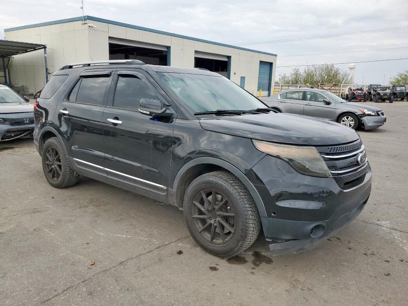 1FM5K8D84FGC63909 - 2015 FORD EXPLORER XLT BLACK photo 4