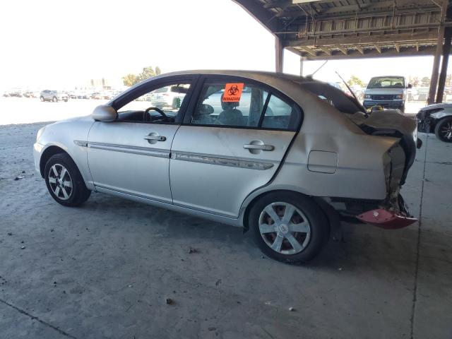 KMHCN46C56U031622 - 2006 HYUNDAI ACCENT GLS SILVER photo 2