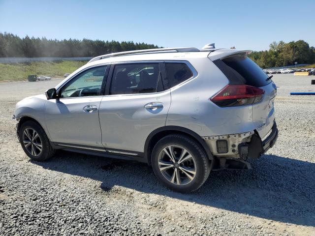 5N1AT2MTXJC740310 - 2018 NISSAN ROGUE S 银色 照片 2