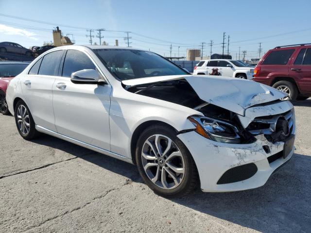 55SWF4JB6JU263143 - 2018 MERCEDES-BENZ C 300 WHITE photo 4