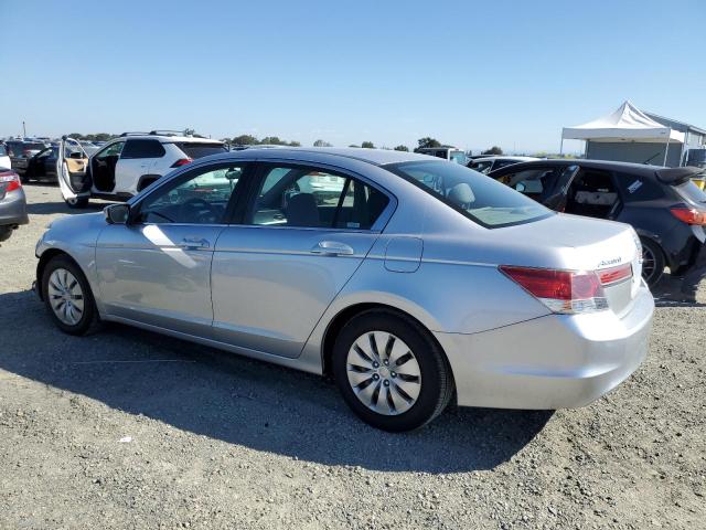1HGCP2F33BA132075 - 2011 HONDA ACCORD LX Արծաթագույն լուսանկար 2