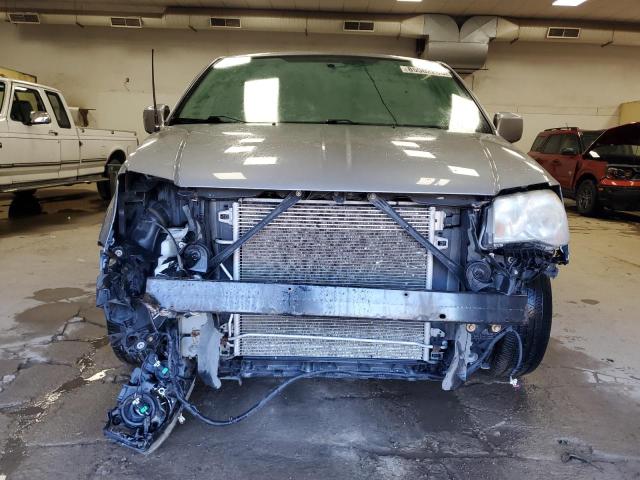 2C4RC1BG1DR708803 - 2013 CHRYSLER TOWN & COU TOURING ვერცხლისფერი ფოტო 5