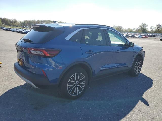 1FMCU0E14PUA70344 - 2023 FORD ESCAPE BLUE photo 3
