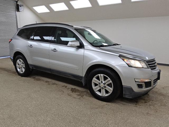 1GNKVHKD5EJ237536 - 2014 CHEVROLET TRAVERSE LT Gümüş fotoğraf 4