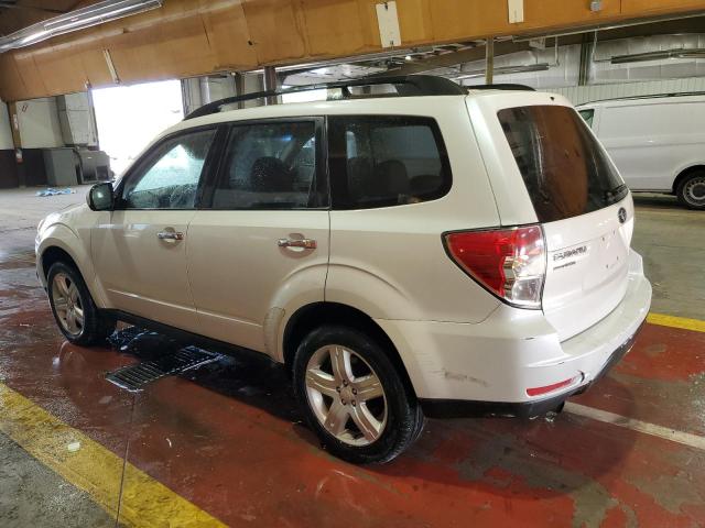 JF2SH6CC2AH739563 - 2010 SUBARU FORESTER 2.5X PREMIUM WHITE photo 2