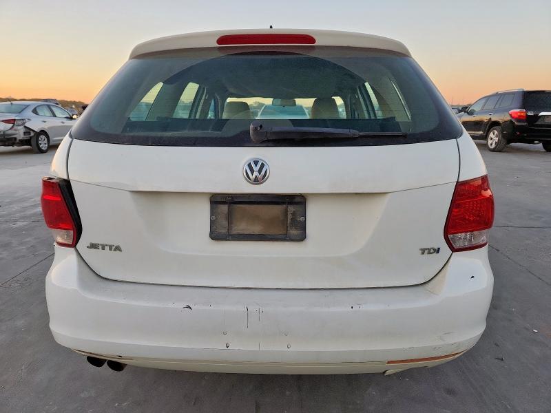 3VWTL8AJ6AM650182 - 2010 VOLKSWAGEN JETTA TDI أبيض صورة 6