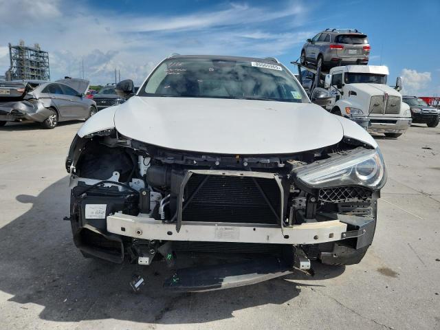 ZASFAKBN7J7B78287 - 2018 ALFA ROMEO STELVIO TI WHITE photo 5