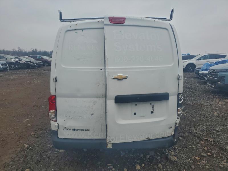 3N63M0YN8FK696414 - 2015 CHEVROLET CITY EXPRESS LS WHITE photo 6