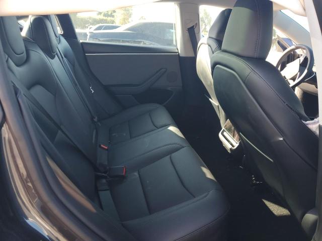 5YJ3E1EA4SF975417 - 2025 TESLA MODEL 3 BLACK photo 10