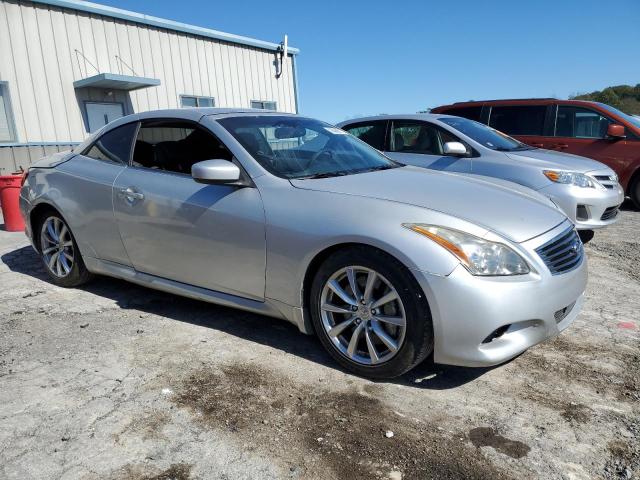 JNKCV66EX9M722987 - 2009 INFINITI G37 BASE SILVER photo 4