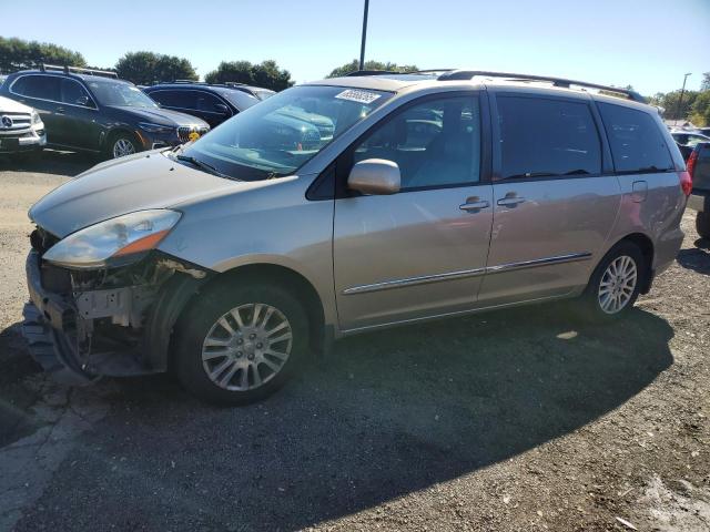 2008 TOYOTA SIENNA XLE, 
