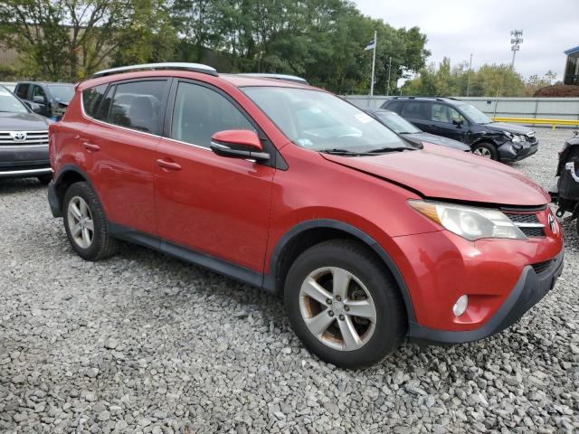 2T3RFREVXEW174708 - 2014 TOYOTA RAV4 XLE RED photo 4