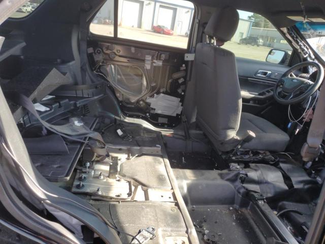 1FM5K8AR5JGB12714 - 2018 FORD EXPLORER POLICE INTERCEPTOR 黑色 照片 11