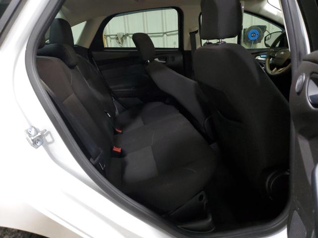 1FADP3H23HL248439 - 2017 FORD FOCUS SEL WHITE photo 10