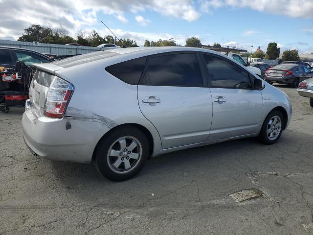 JTDKB20U567063726 - 2006 TOYOTA PRIUS SILVER photo 3